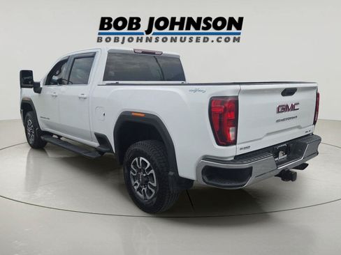 Used 2020 GMC Sierra 2500 SLE AWD/4WD image 3