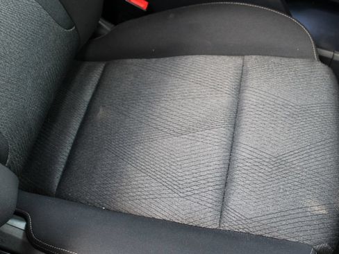 Used 2024 Nissan Rogue SV FWD image 22