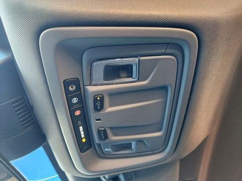 Used 2023 Chevrolet Silverado 1500 Custom image 27