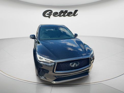 Used 2021 INFINITI QX50 Luxe w/ Appearance Package FWD image 2