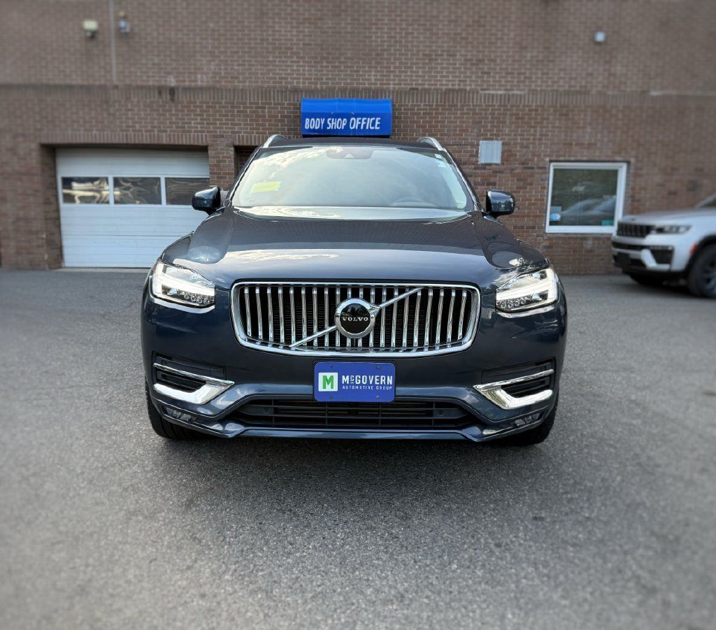 Used 2020 Volvo XC90 T6 Inscription w/ Protection Package Premier AWD/4WD image 2