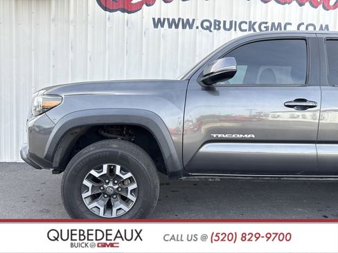 Used 2020 Toyota Tacoma TRD Off-Road image 5