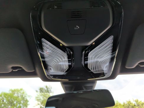 Used 2023 BMW M3 Competition w/ Executive Package image 31