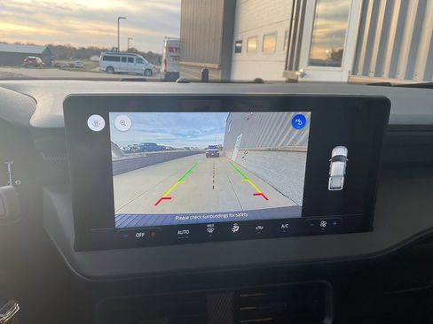 New 2025 Ford Maverick XL w/ Equipment Group 101A image 19