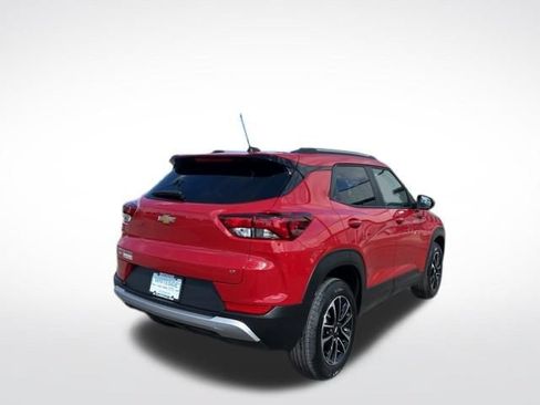 New 2026 Chevrolet TrailBlazer LT AWD/4WD image 12
