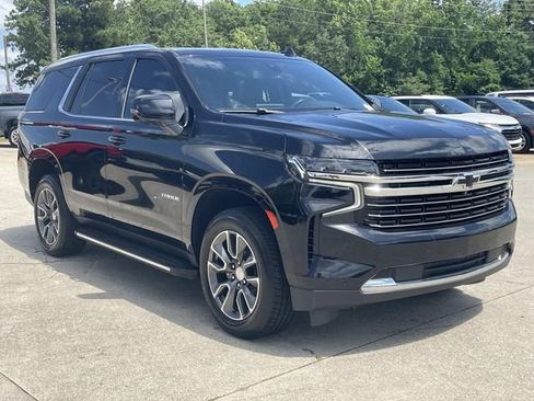 Used 2022 Chevrolet Tahoe LT w/ Luxury Package RWD image 5