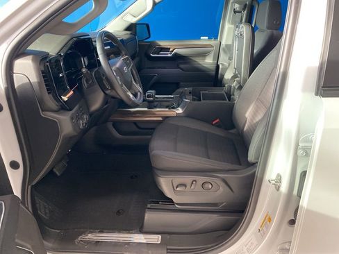 Certified 2023 Chevrolet Silverado 1500 RST w/ Rally Edition image 8