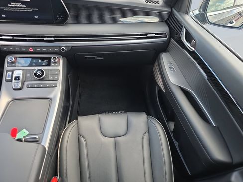 Used 2025 Hyundai Palisade Calligraphy FWD image 53
