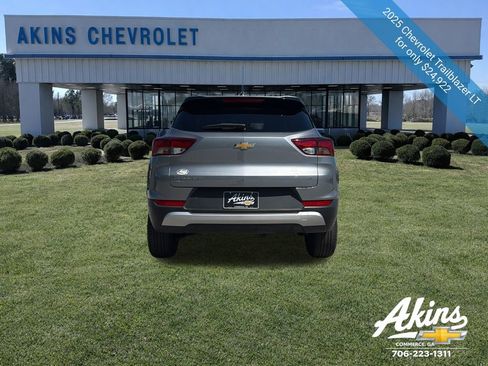 Certified 2025 Chevrolet TrailBlazer LT AWD/4WD image 3