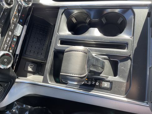 New 2025 Ford F150 Platinum w/ Equipment Group 702A High image 28