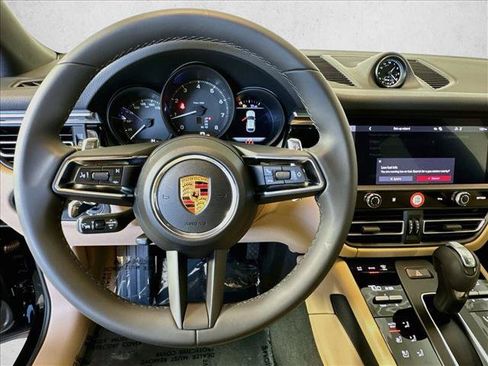 New 2026 Porsche Macan AWD/4WD image 13