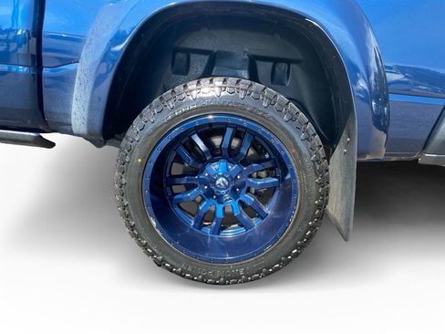 Used 2020 RAM 1500 Longhorn AWD/4WD image 12