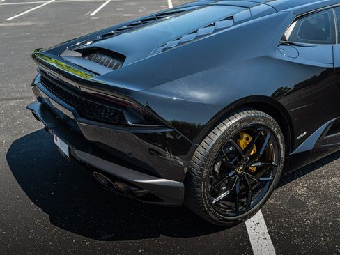 Used 2015 Lamborghini Huracan LP 610-4 AWD/4WD image 93