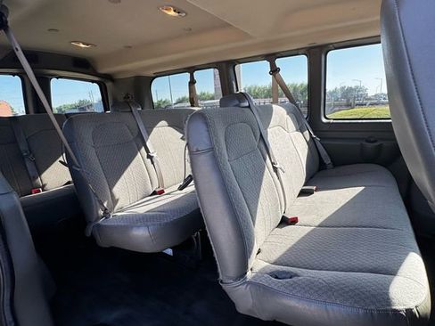 Used 2018 Chevrolet Express 2500 LS w/ Driver Convenience Package RWD image 17