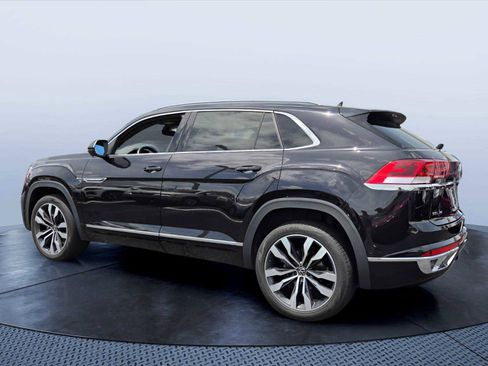 Used 2022 Volkswagen Atlas Cross Sport SEL Premium R-Line AWD/4WD image 4