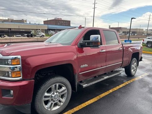 Used 2019 Chevrolet Silverado 2500 High Country w/ Duramax Plus Package image 1