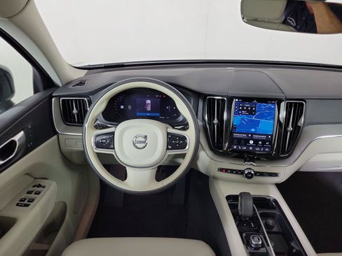 Used 2024 Volvo XC60 B5 Plus w/ Protection Package AWD/4WD image 15
