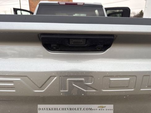Used 2025 Chevrolet Silverado 1500 LT AWD/4WD image 40