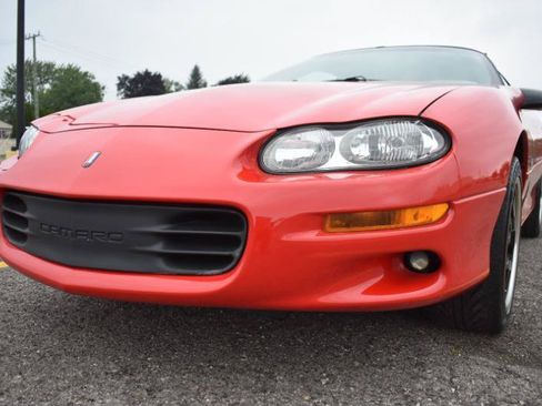 Used 1998 Chevrolet Camaro Z28 w/ Preferred Equipment Group 2 RWD image 16