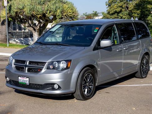 Used 2019 Dodge Grand Caravan GT image 6