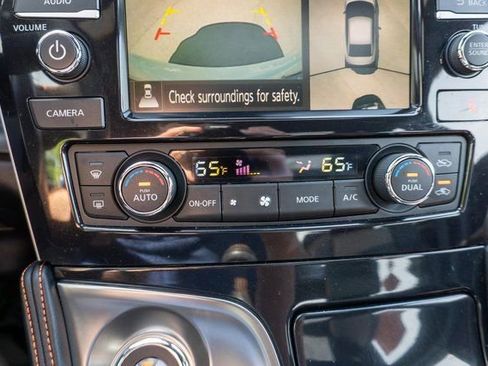 Certified 2023 Nissan Maxima SR w/ Sport Mat Group FWD image 28