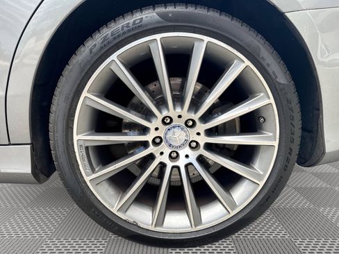 Used 2015 Mercedes-Benz S 550 Sedan image 29