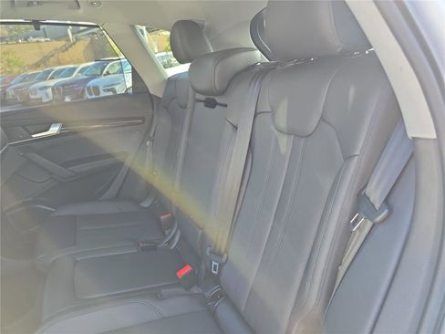 Used 2018 Audi Q5 Prestige image 16