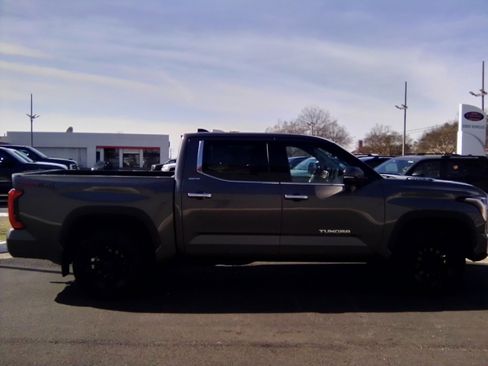 Used 2023 Toyota Tundra Limited w/ TRD Off-Road Package image 10