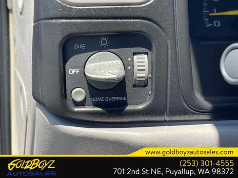 Used 1999 Chevrolet Tahoe 4WD 2-Door w/ Preferred Equipment Group image 46