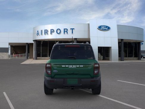 New 2025 Ford Bronco Sport Badlands image 5