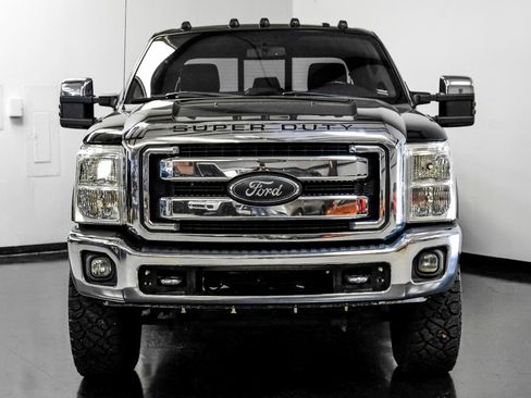 Used 2016 Ford F350 Lariat w/ Lariat Ultimate Package AWD/4WD image 6