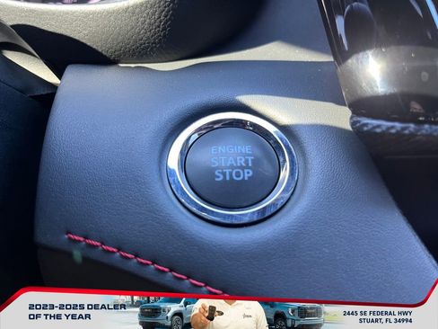 Used 2022 Toyota Highlander XSE image 30