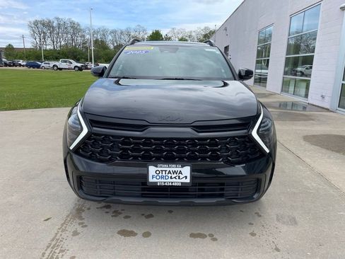Used 2025 Kia Sportage X-Line AWD/4WD image 3