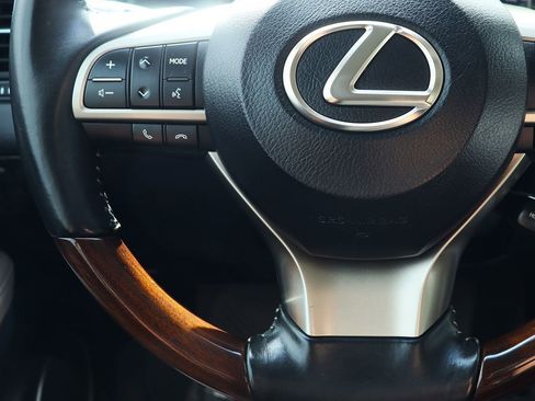 Used 2017 Lexus RX 350 FWD image 57