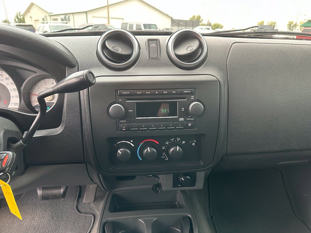 Used 2006 Mitsubishi Raider LS AWD/4WD image 16