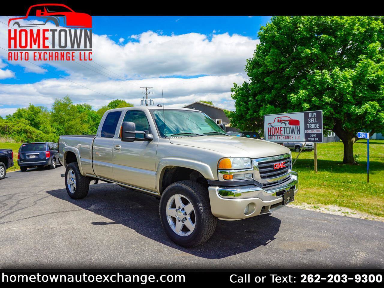Used 2005 GMC Sierra 2500 SLT w/ Heavy-Duty Power Package AWD/4WD image 1