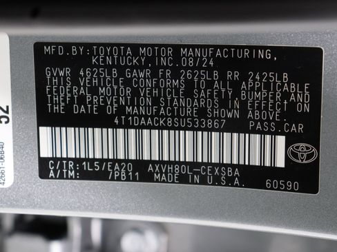 Used 2025 Toyota Camry SE image 41