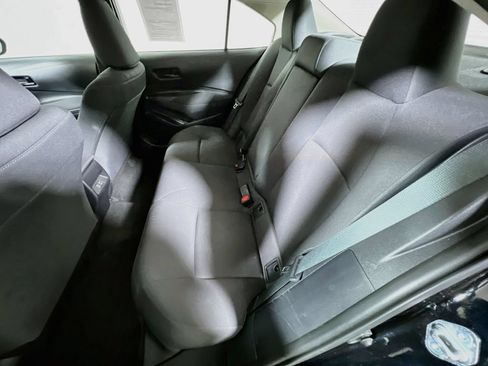 Certified 2025 Toyota Corolla LE FWD image 21