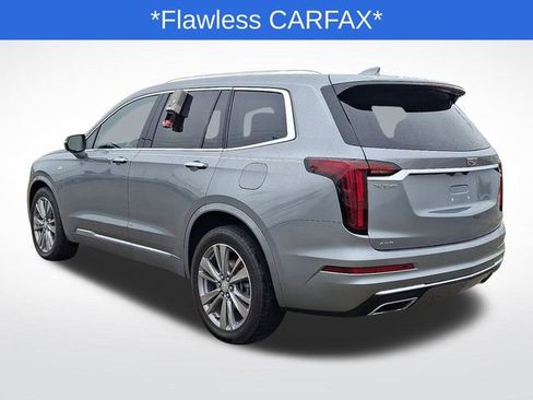 Used 2023 Cadillac XT6 Premium Luxury image 4