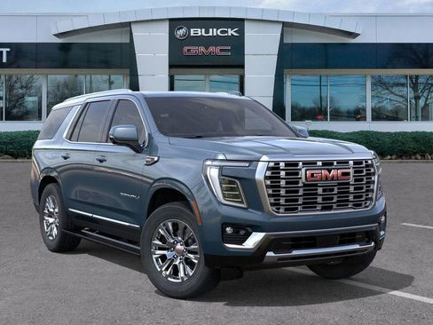 New 2026 GMC Yukon Denali w/ Sun & Power Step Package image 8