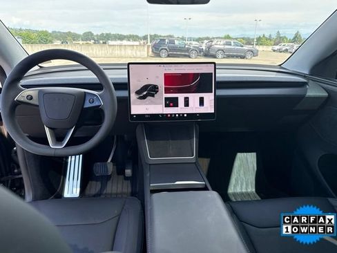 Used 2026 Tesla Model Y 2WD image 20