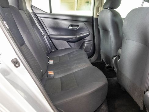 Used 2022 Nissan Sentra S FWD image 40