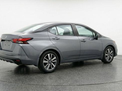 Used 2025 Nissan Versa SV FWD image 9