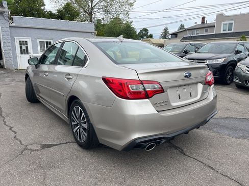 Used 2018 Subaru Legacy 2.5i Premium AWD/4WD image 7