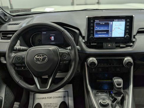 Used 2021 Toyota RAV4 XSE image 5