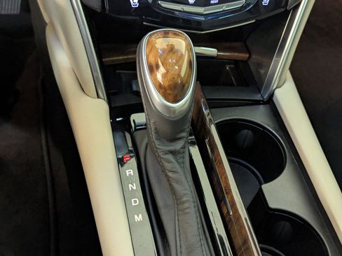 Used 2018 Cadillac XTS Luxury w/ Driver Awareness Package image 18