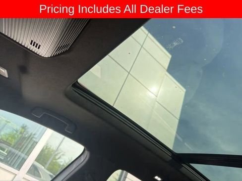 Used 2024 Volkswagen Atlas Cross Sport SEL Premium R-Line AWD/4WD image 7