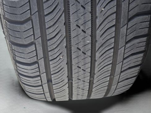 Certified 2024 Acura Integra FWD image 29