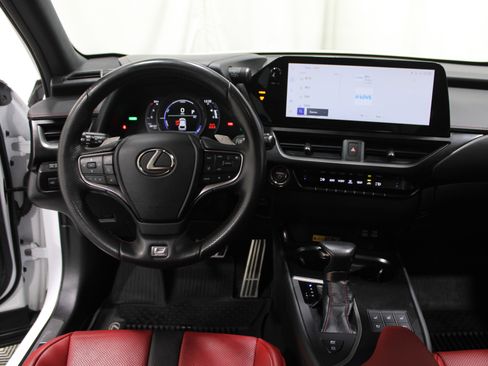 Used 2024 Lexus UX 250h F Sport image 2