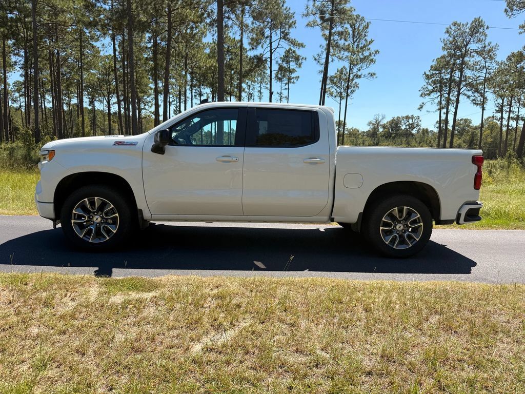 New 2026 Chevrolet Silverado 1500 RST w/ Safety Package AWD/4WD image 2